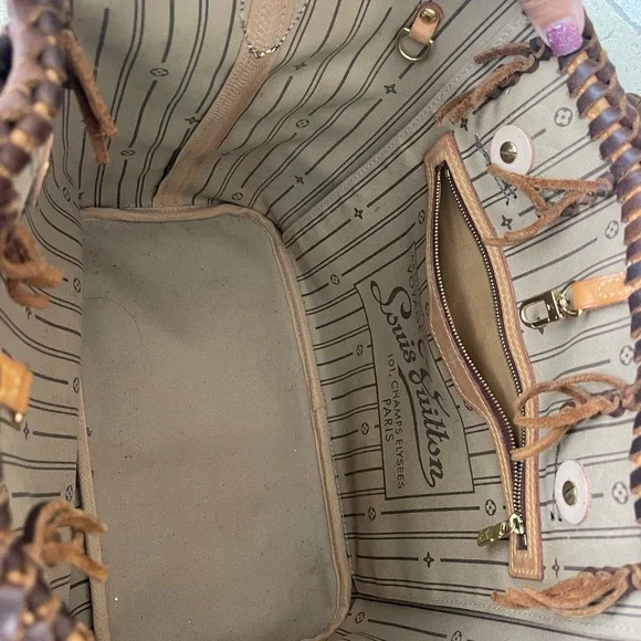 Louis Vuitton Brown Fringe Tote Bag - Picture 3 of 7